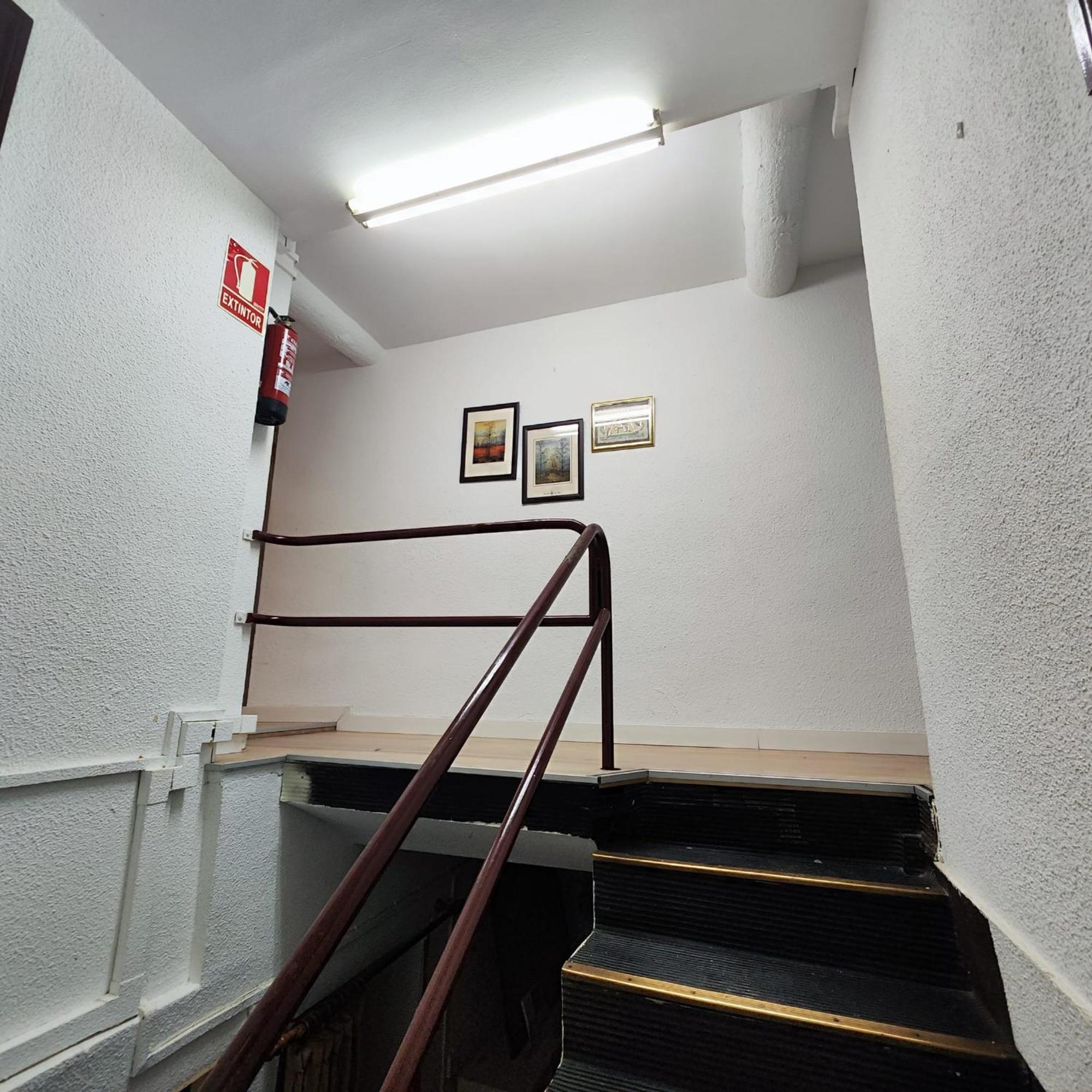 Residencia 14 Hotell Salamanca Exteriör bild